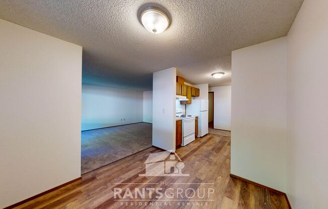 1 bed, 1 bath, 904 sqft, $1,650, Unit 4416B