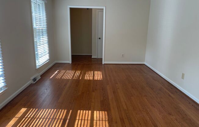 Spacious 4 Bedroom Off Jefferson Rd