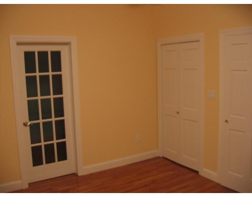 2 beds, 1 bath, 1,200 sqft, $2,600, Unit 2