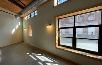 1 bed, 1 bath, 1,350 sqft, $1,700, Unit 1104