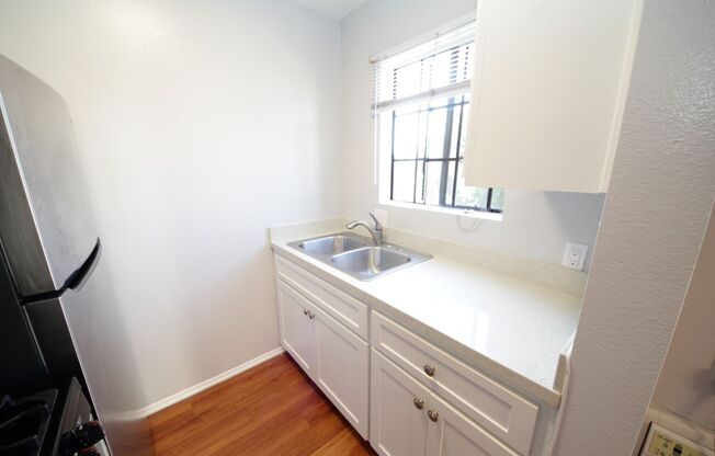 Studio, 1 bath, $1,995, Unit 119