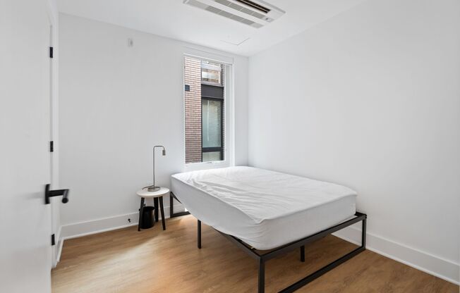 1 bed, 1 bath, $1,800