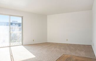 2 beds, 1 bath, $2,650, Unit 863-A