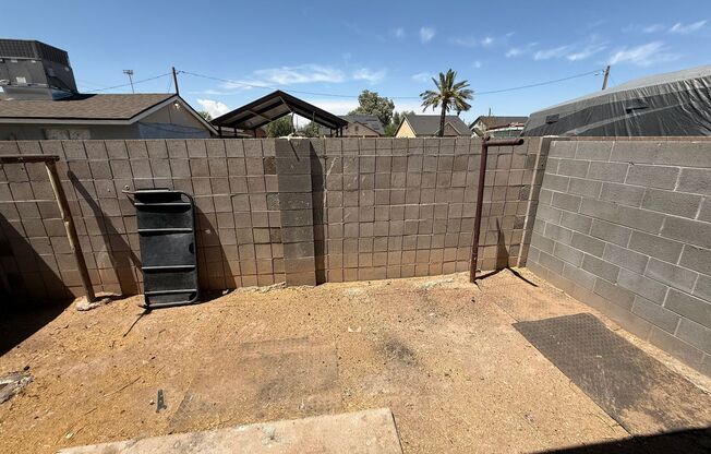 1 bed, 1 bath, $1,100, Unit 48-08