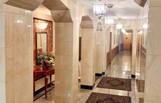 Studio, 1 bath, 300 sqft, $1,495, Unit 644-408