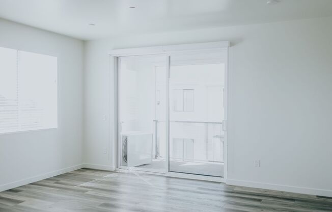 2 beds, 2 baths, 1,090 sqft, $2,195, Unit 2141