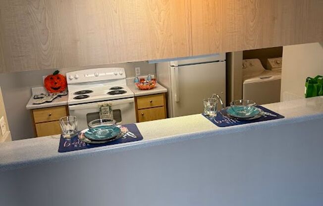 Life Just Got Better Come See For Yourself At Powell Court Apartments!!