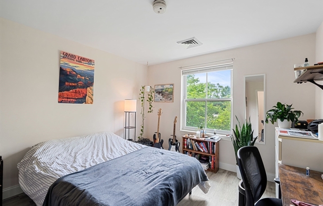 2 beds, 2 baths, 1,170 sqft, $3,650, Unit 204