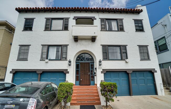 2nd Ave Apartments