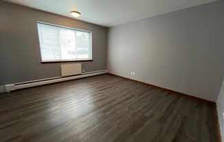 Studio, 1 bath, 300 sqft, $775, Unit 108