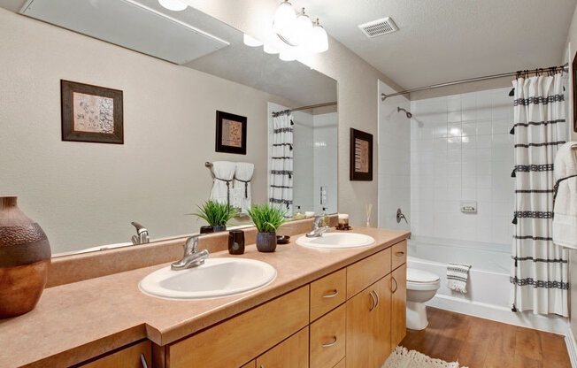 Bolero bathroom