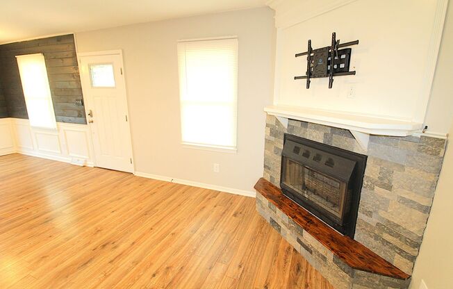 Remodeled 2 Bedroom with a covered porch!