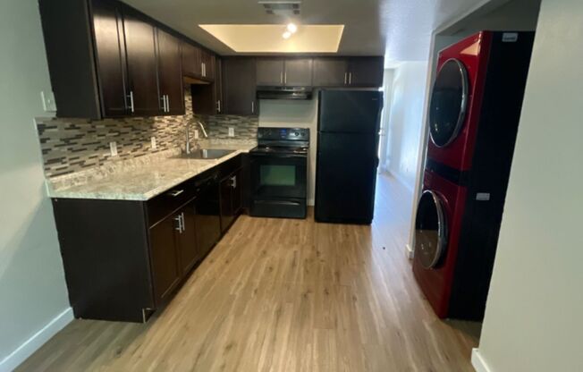 Catalina Apartment Homes