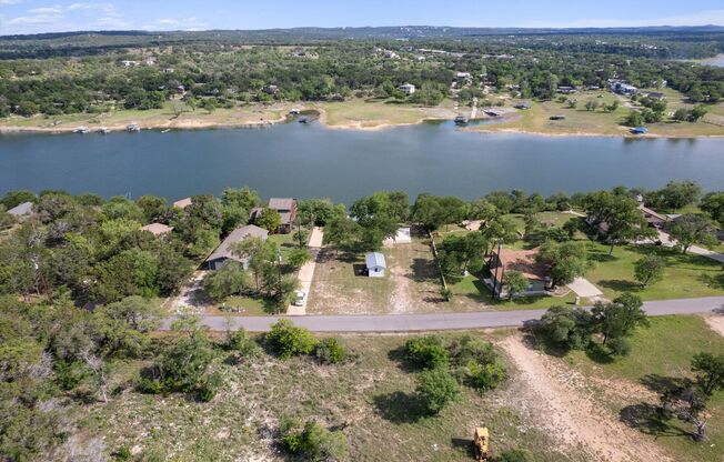 25413 Pedernales Point Dr, Spicewood, Texas 78669