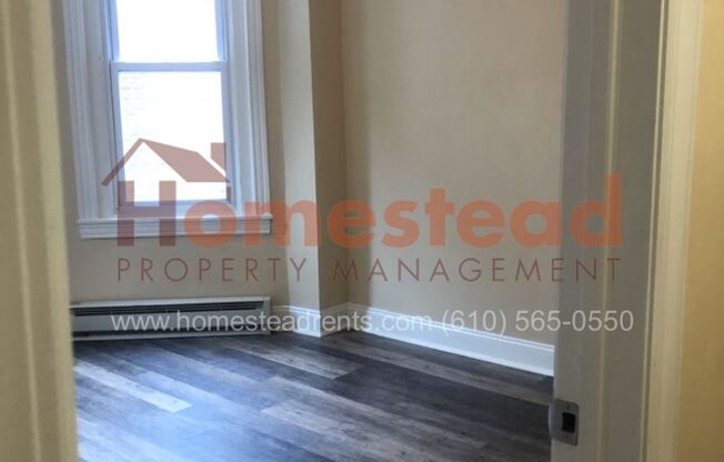 2 beds, 1 bath, $1,275