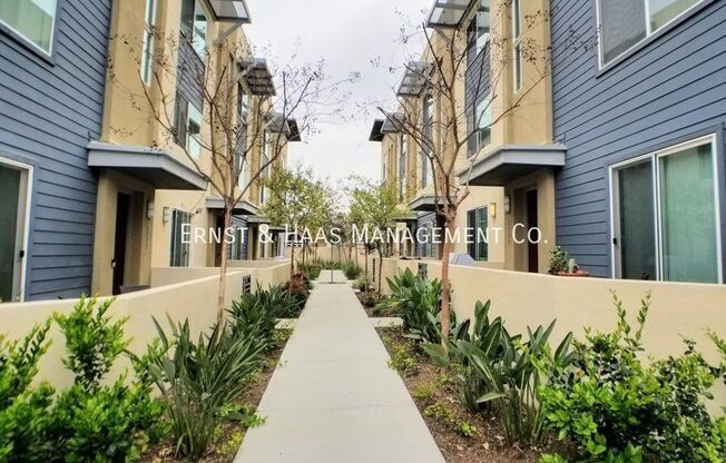 5777 Acacia Lane