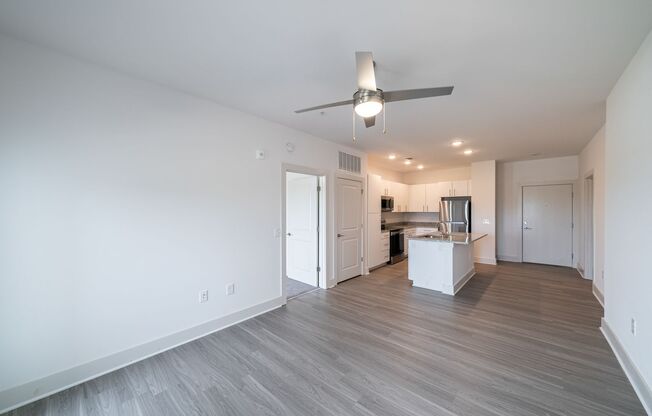 1 bed, 1 bath, 685 sqft, $1,395, Unit 205