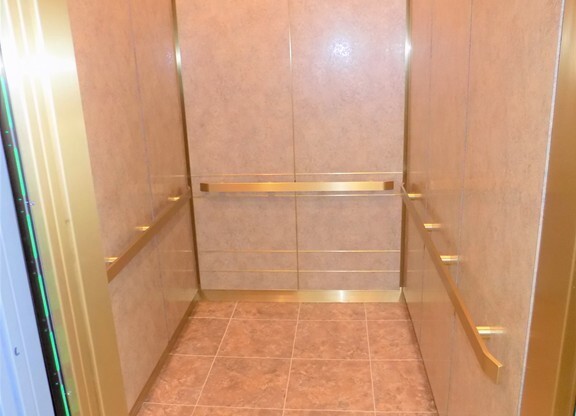 1 bed, 1 bath, 868 sqft, $2,800, Unit 11E