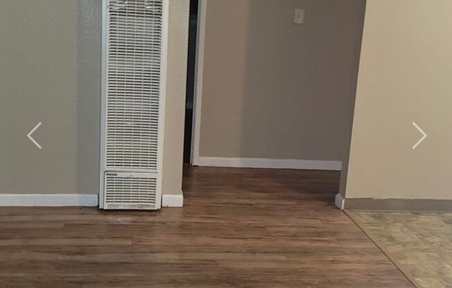 2 beds, 1 bath, 850 sqft, $1,395, Unit 2311-2