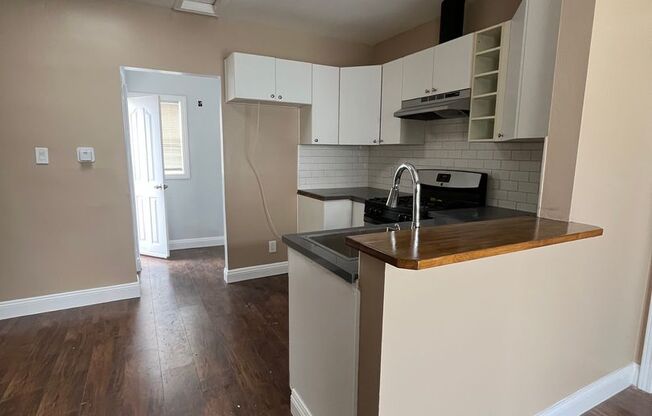 270-278 E 55th Street,
