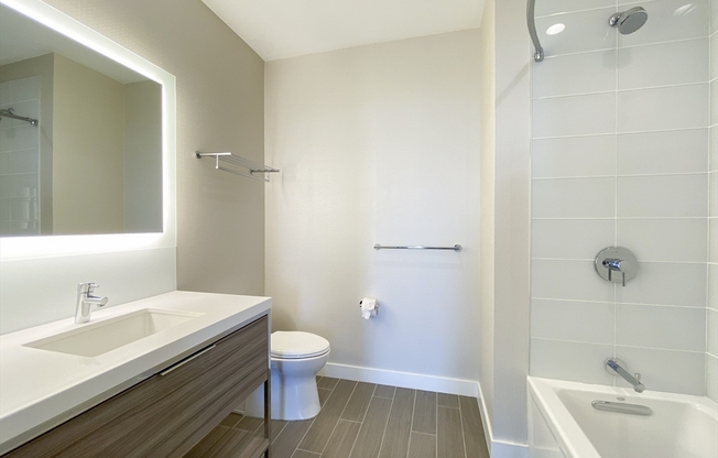 2 beds, 2.5 baths, 1,497 sqft, $11,000, Unit 19K