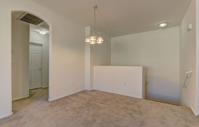 Cute 2bdrm unit!