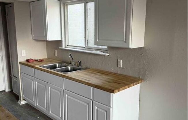 Newly Renovated 4-Bedroom Home in Austin – Move-In Ready!