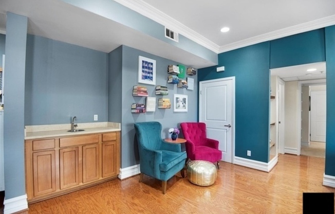 850 N Hudson Ave Apt 205
