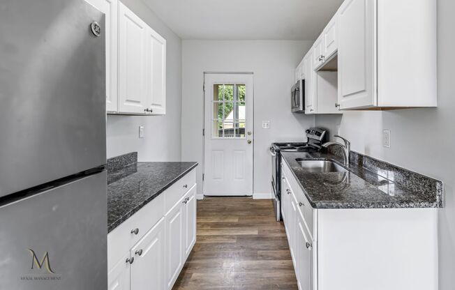 49 Belmont Ave / 4-8 Leyfred Terr