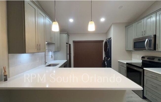 Charming 2-Bedroom, 2-Bathroom Condo in Downtown Winter Garden