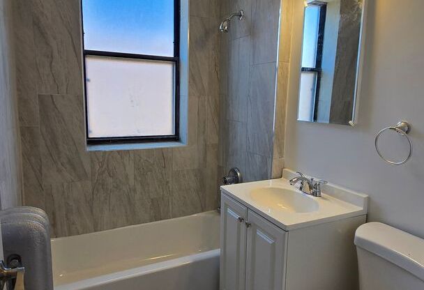 Studio, 1 bath, 550 sqft, $1,300, Unit 7724 3D