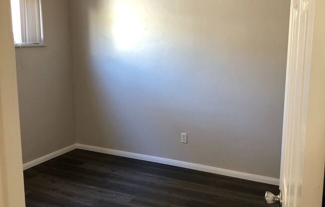 3 beds, 1 bath, $2,900