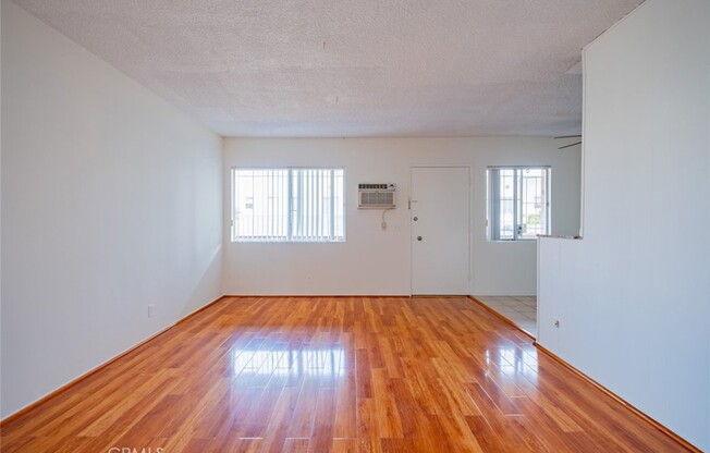 1 bed, 1 bath, 600 sqft, $1,900, Unit 5