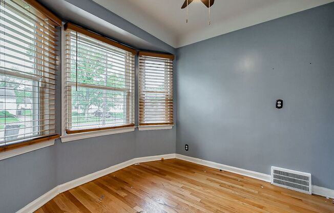 Welcome to this beautiful 3 bedroom, 2 bathroom home located in Taylor, MI.