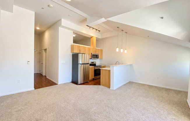 1 bed, 1 bath, 600 sqft, $2,295, Unit 1505-A