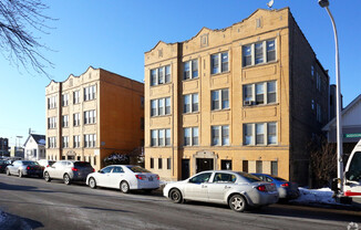 4726 W ADDISON