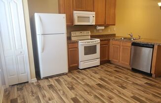 2 beds, 2 baths, $1,620