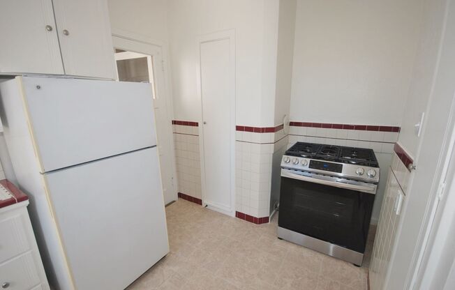 P. Fre - 140-144 Dartmouth Rd.