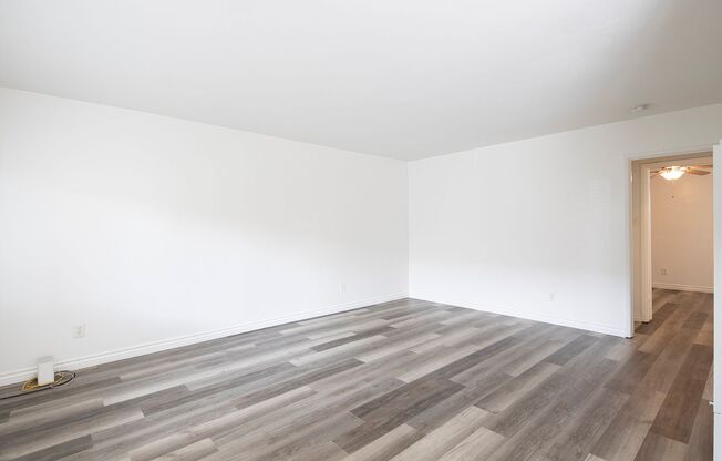 1 bed, 1 bath, 740 sqft, $1,875, Unit D
