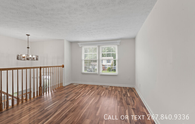 8511 WOODFALL