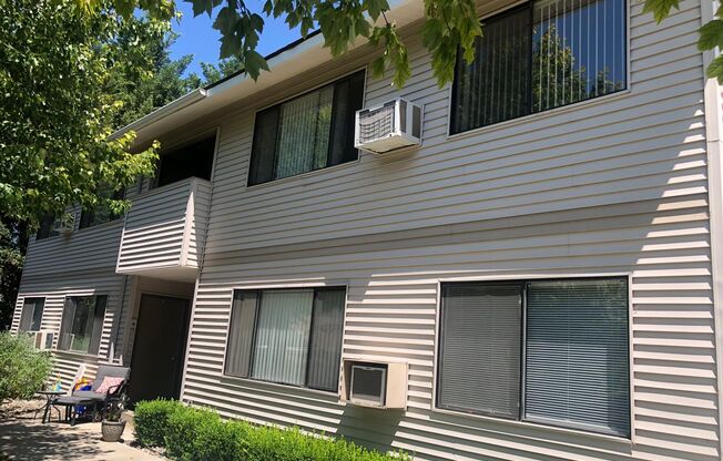 Skyview Apartments - 611 N. Baker St.