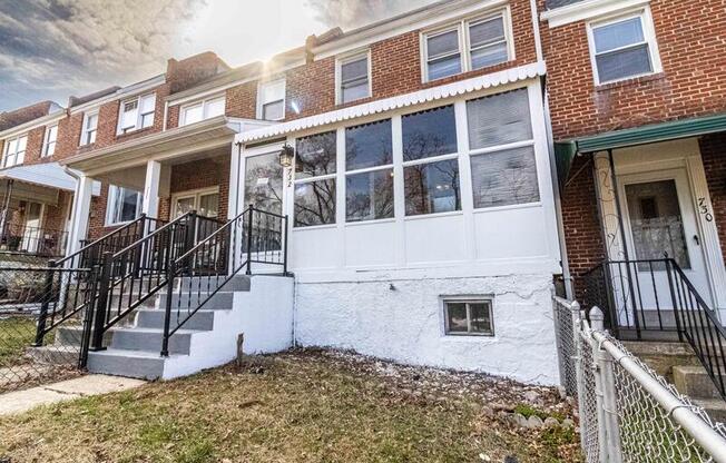 732 OLD RIVERSIDE RD