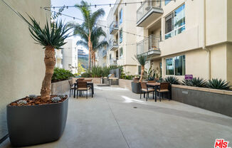 12655 Bluff Creek Dr Unit 106