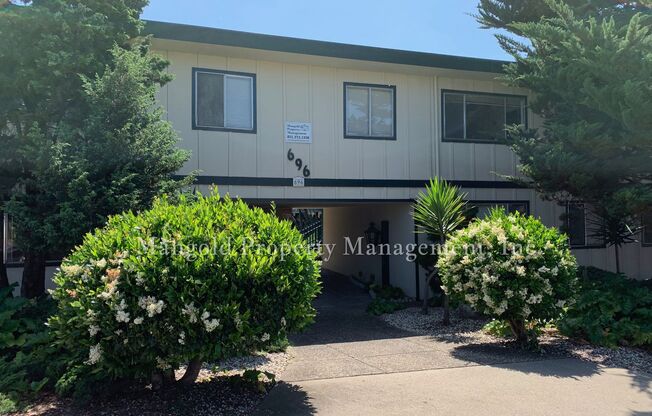 1 bed, 1 bath, 595 sqft, $1,995, Unit 696-23