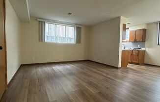 1 bed, 1 bath, $775, Unit 2