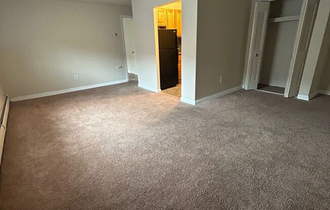 1 bed, 1 bath, 625 sqft, $1,250, Unit F06