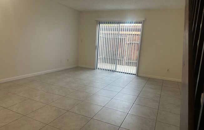 4400 Tierra Verde St.