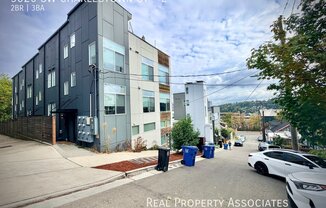 3026 SW CHARLESTOWN ST