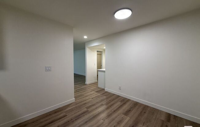 314 S CLARK DR