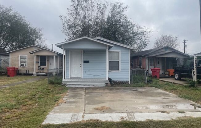 Cozy 1 Bedroom, 1 Bathroom Rental in Robstown